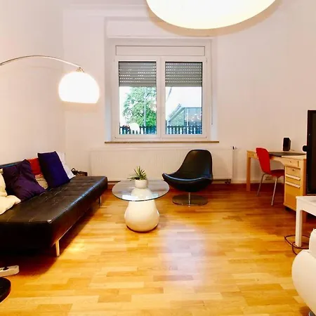 דירה Spacious Munich Apartment For 10 Near Oktoberfest מינכן