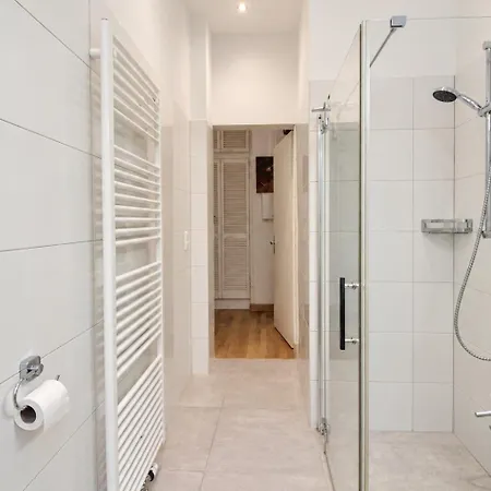 Appartement Spacious 3Br Apartment Sleeps 10 Near Oktoberfest *