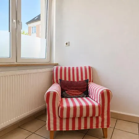 Lägenhet Spacious 3Br Apartment Sleeps 10 Near Oktoberfest *