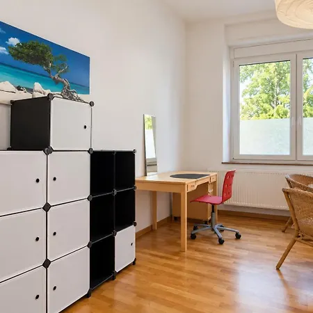 Spacious 3Br Apartment Sleeps 10 Near Oktoberfest München